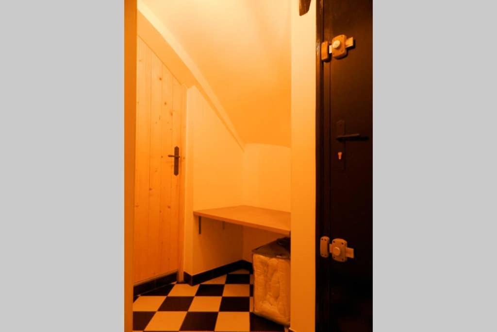 Studio Bistrot Baroque Centre Ville Historique トロワ エクステリア 写真
